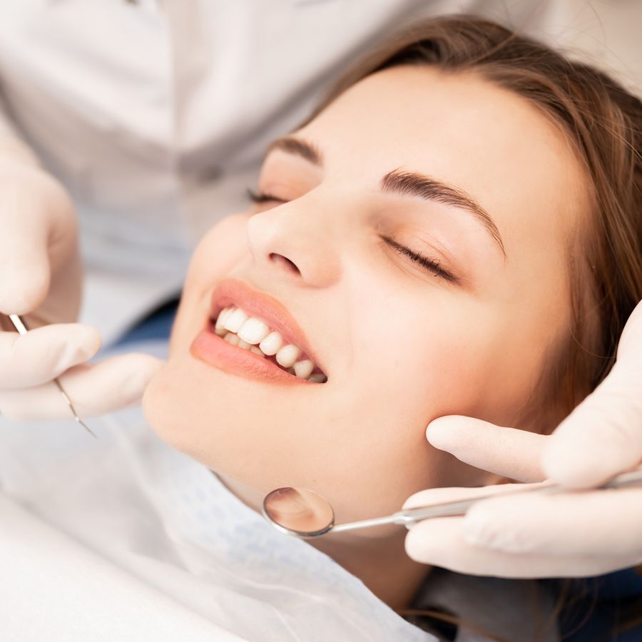 Korony na zęby w Denis Clinic korony_na_zeby